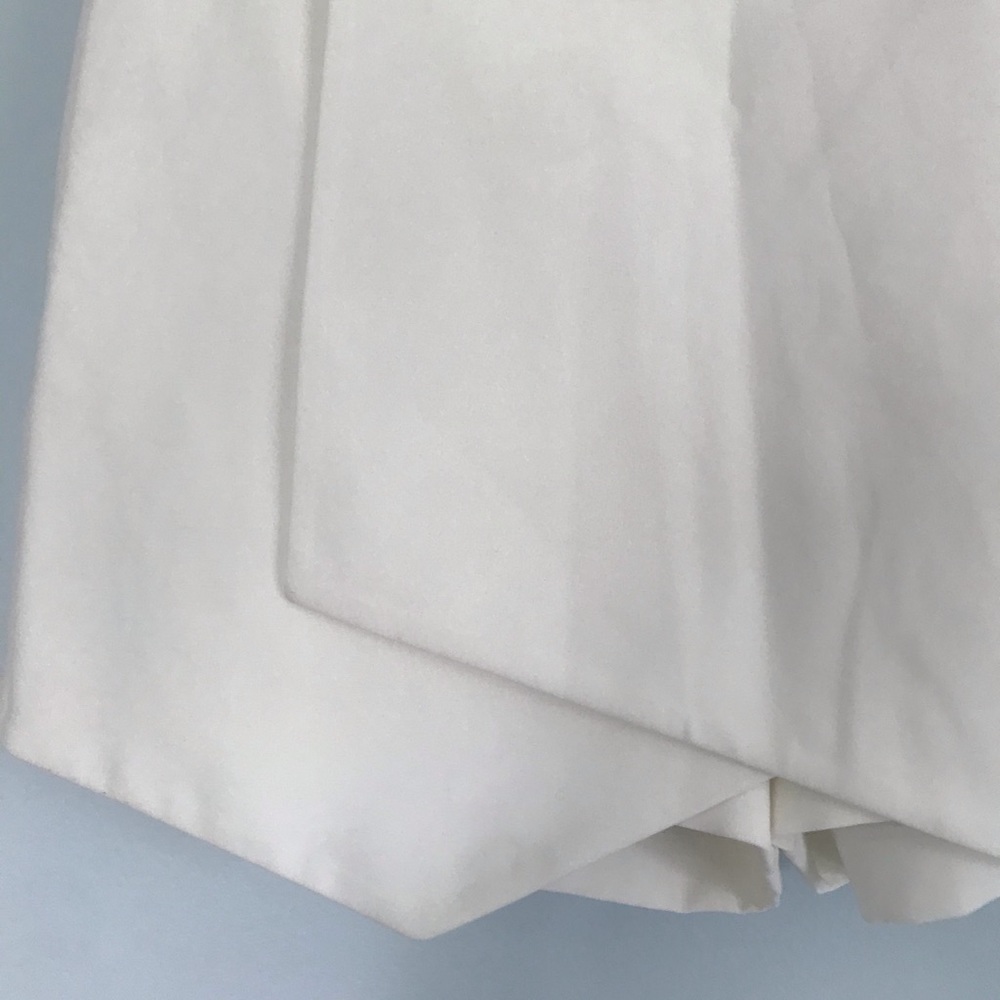 Reserved shorts - Picture 2 of 5
